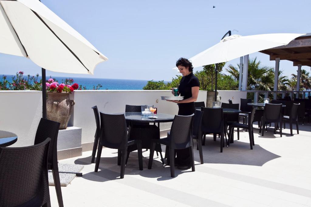 Hotel Club Helios Noto Buitenkant foto