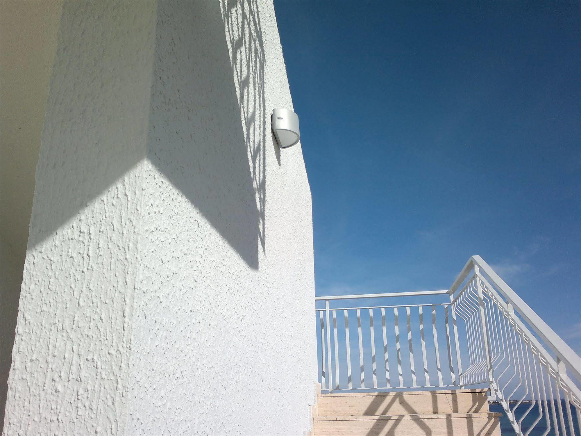 Hotel Club Helios Noto Buitenkant foto