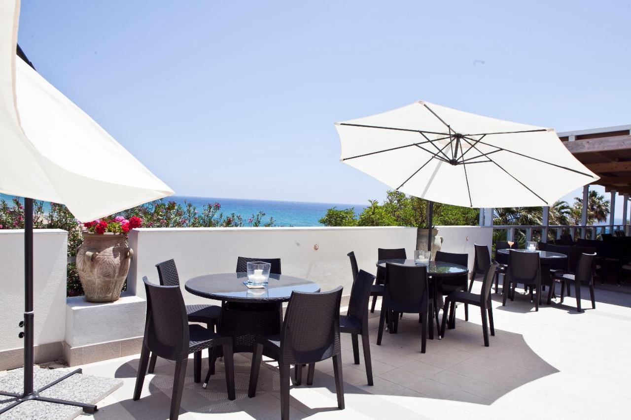 Hotel Club Helios Noto Buitenkant foto